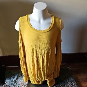 Pink Lily Mustard Yellow Top